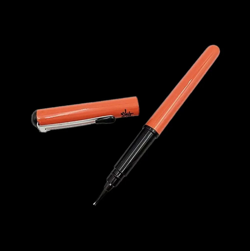 Clearance Rotulador punta pincel negro y 4 recambios Pocket Naranja Rotuladores