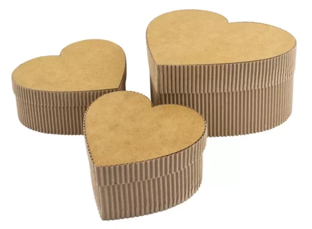 Outlet Set 3 cajas corazón de regalo kraft Cartón Y Papel Maché